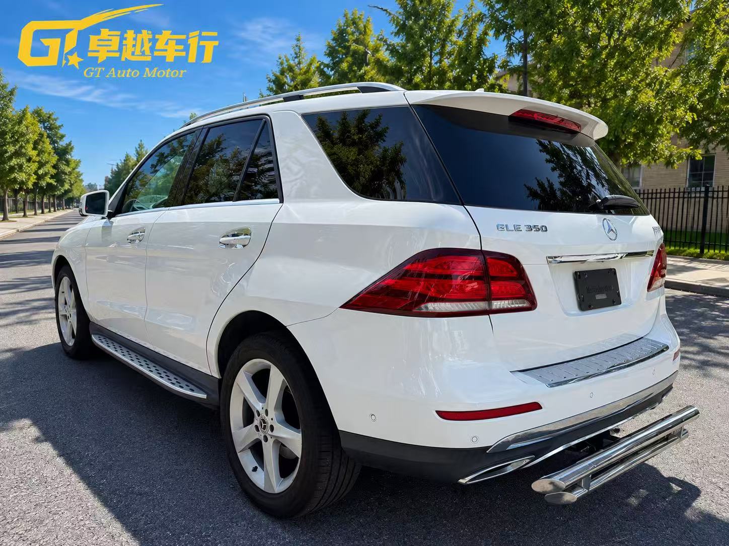 2018 Mercedes Benz GLE photo 4