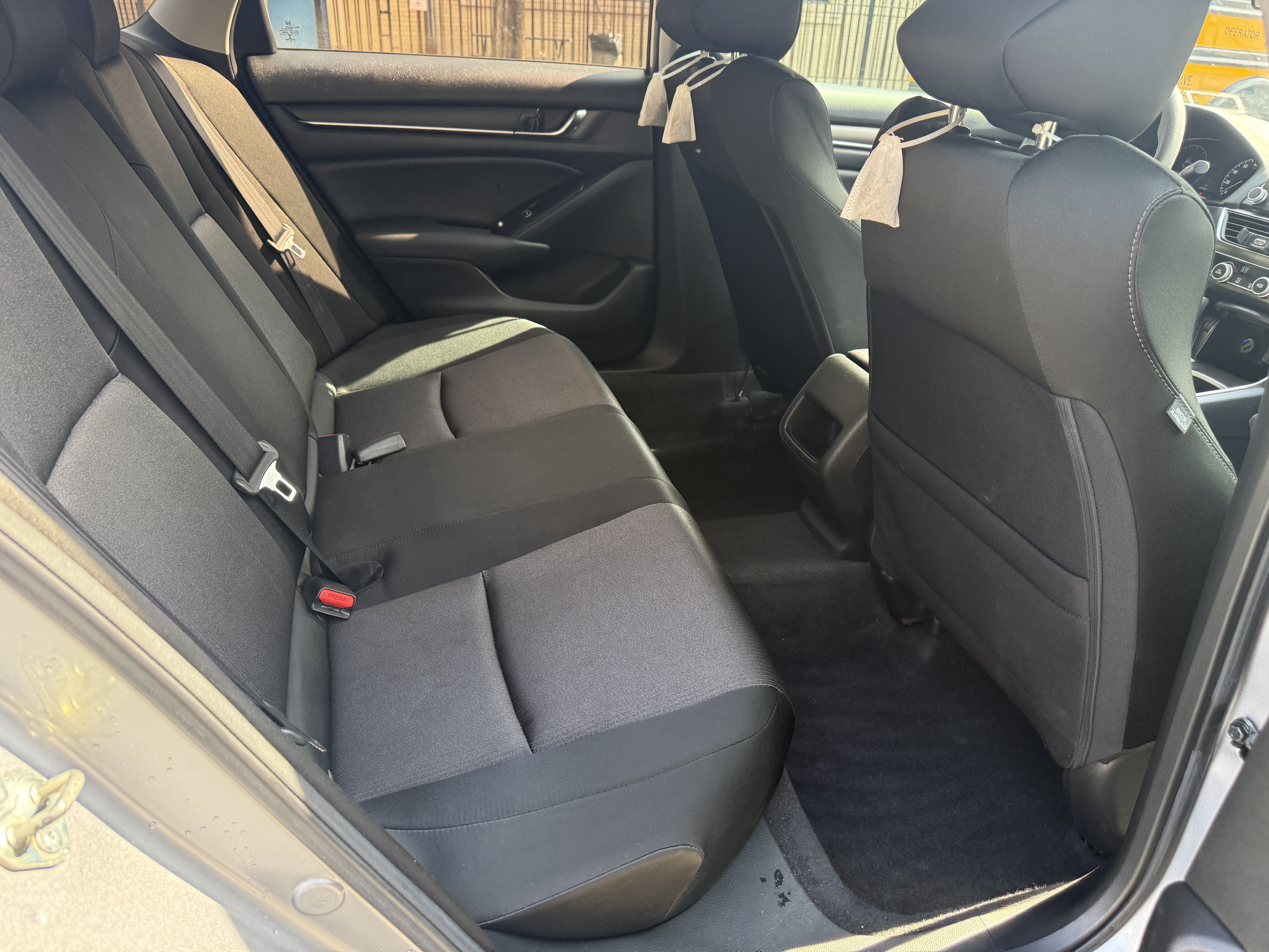 2020 HONDA ACCORD LX photo 10