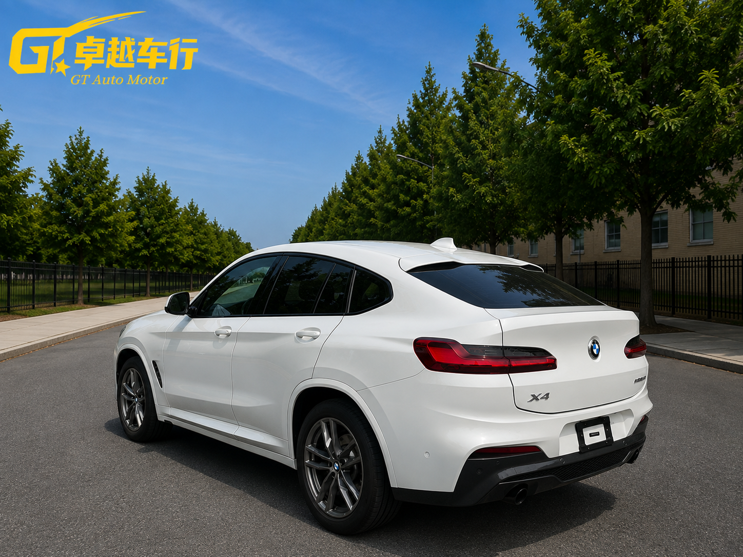 2021 BMW X4 photo 3
