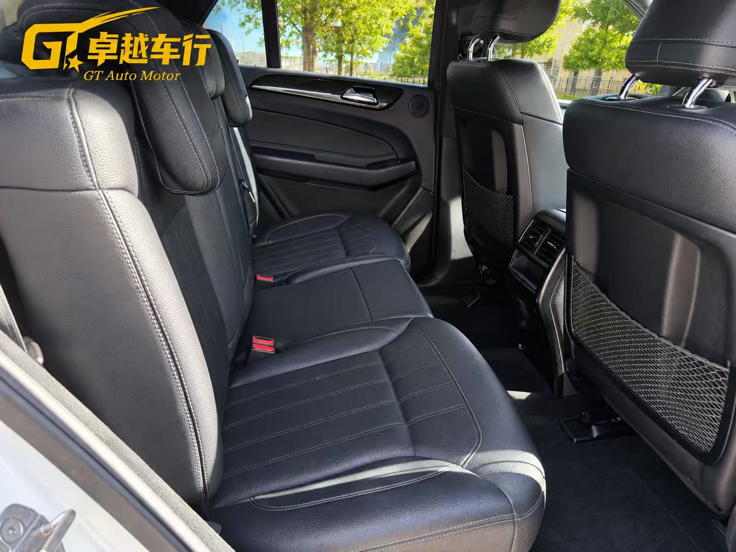 2018 Mercedes Benz GLE photo 12