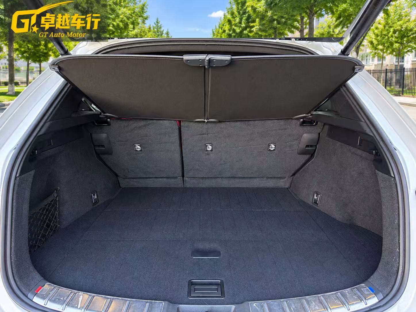 2025 LEXUS NX photo 8