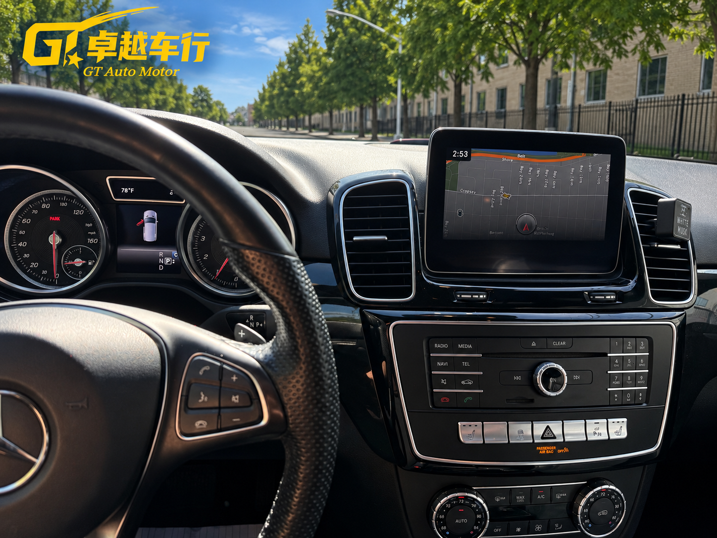 2018 Mercedes Benz GLE photo 11