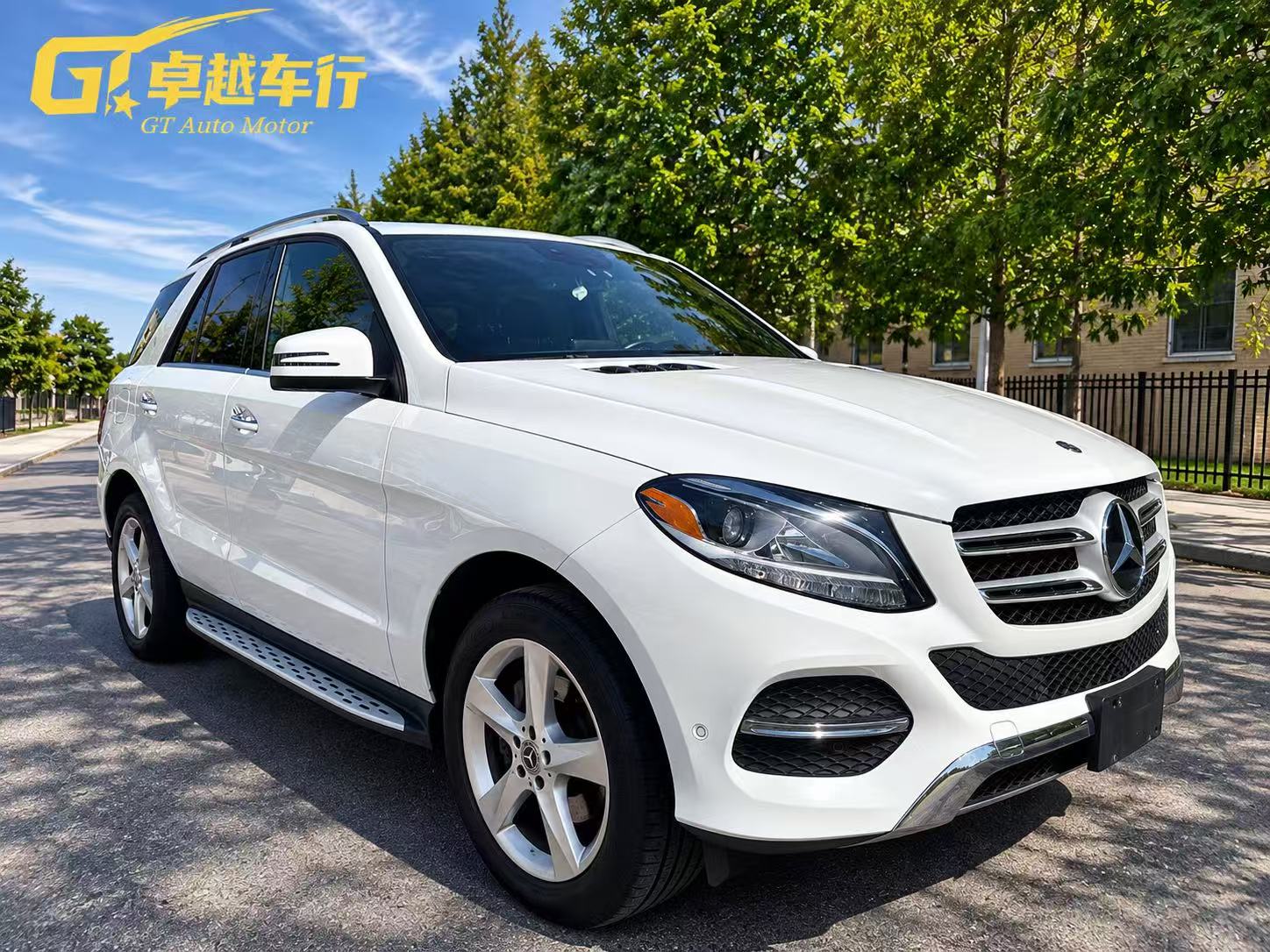 2018 Mercedes Benz GLE photo 3